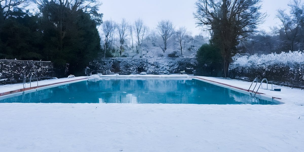 How to Winterize a Salt Water Pool | Beginners Guide